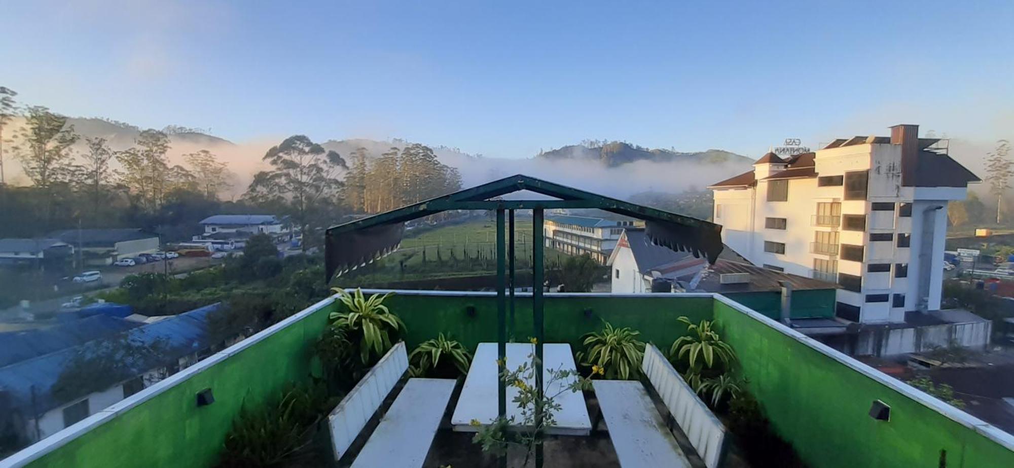 Greenview Holiday Inn Munnar Esterno foto