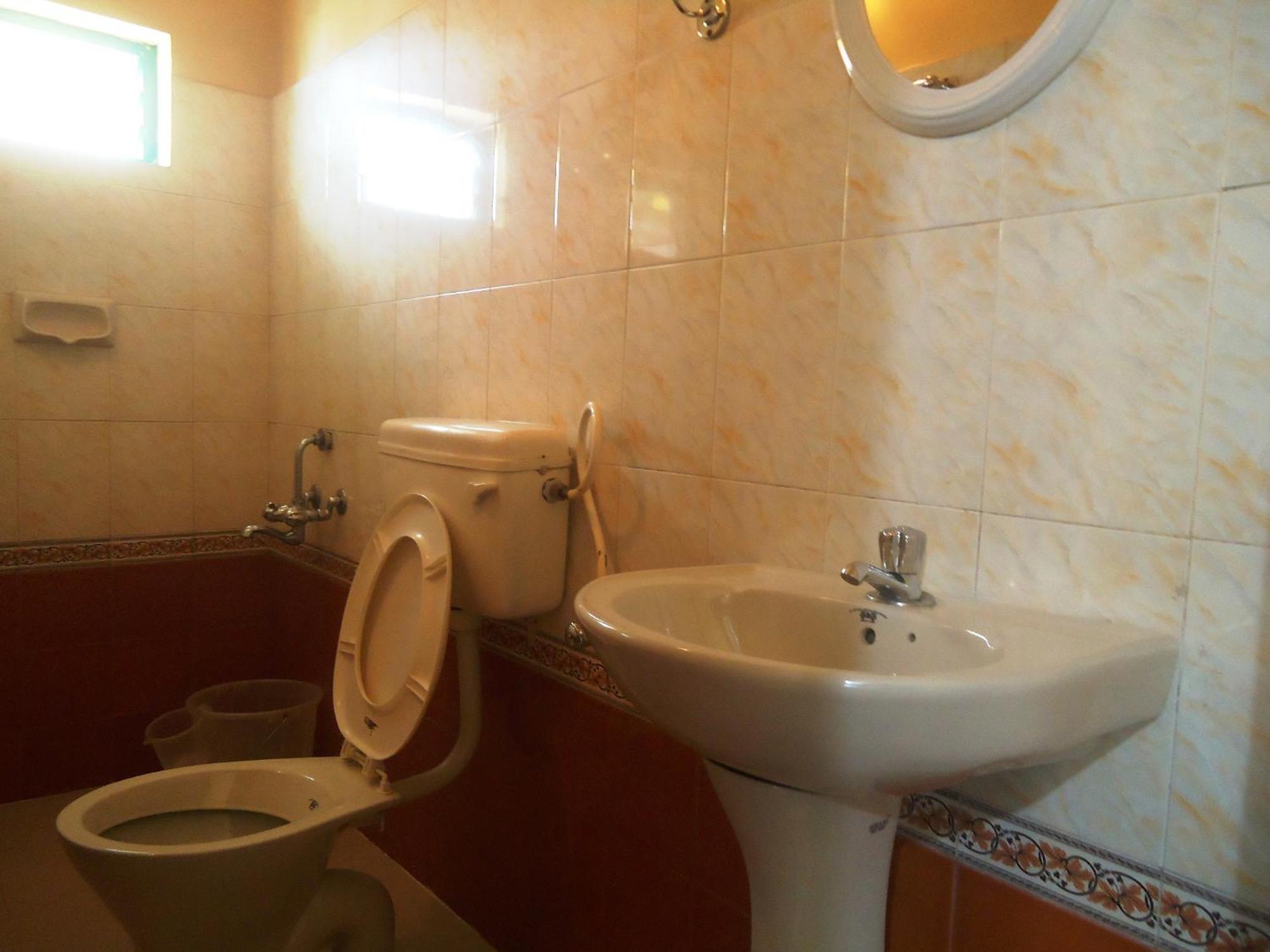 Greenview Holiday Inn Munnar Esterno foto